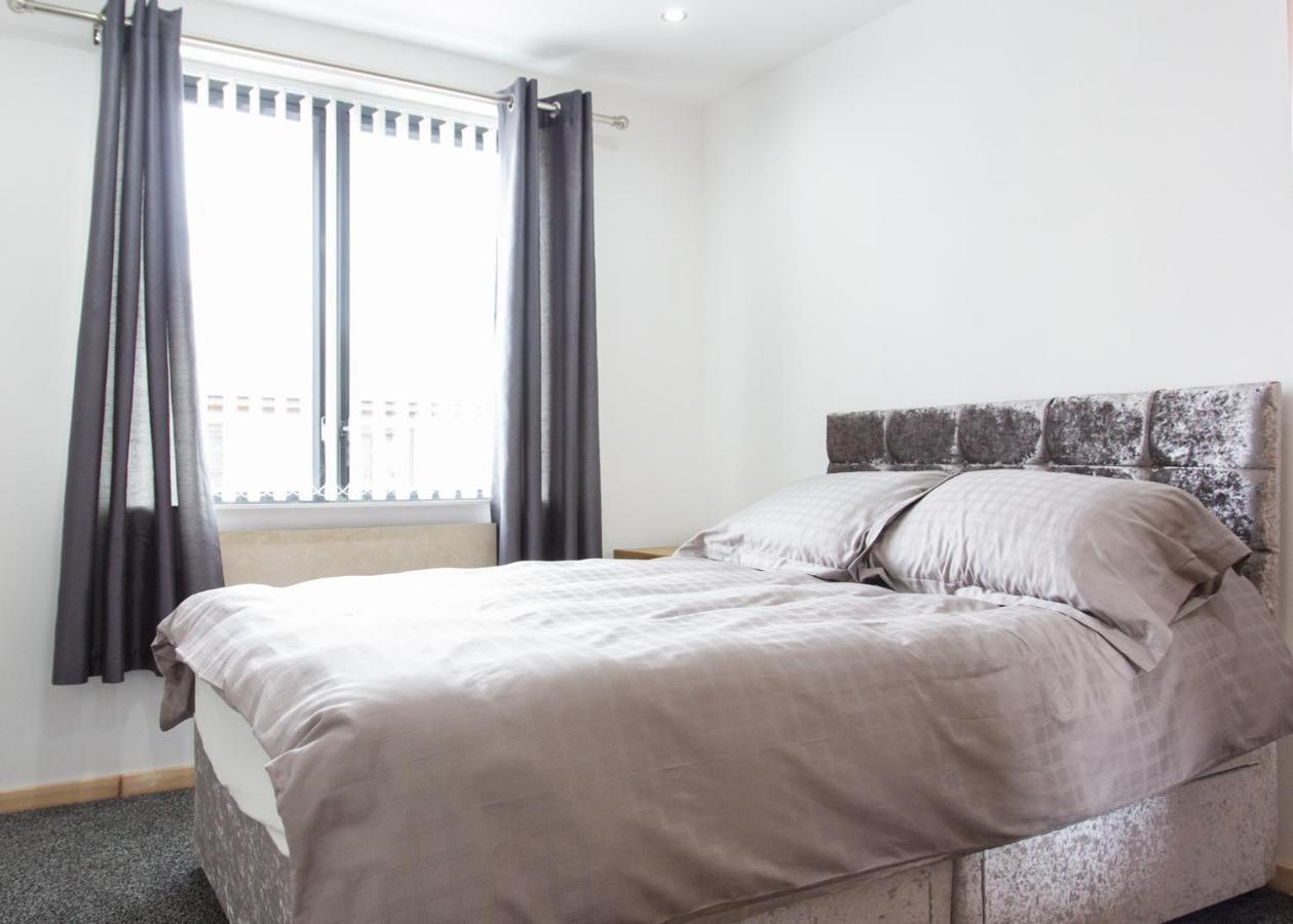 Portland Apartments 188 By #Shortstaysaway Jesmond Esterno foto