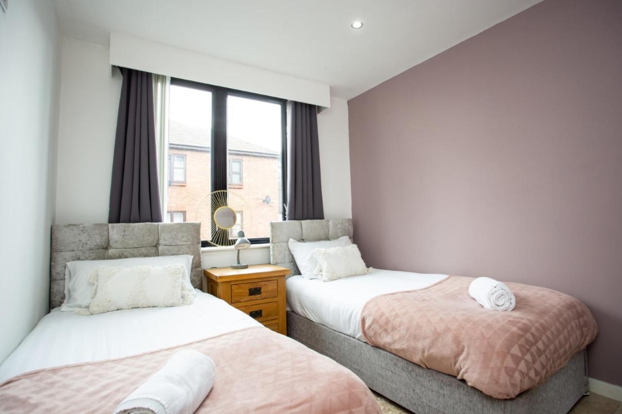 Portland Apartments 188 By #Shortstaysaway Jesmond Esterno foto