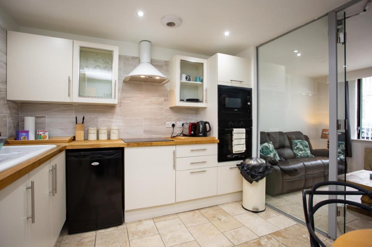 Portland Apartments 188 By #Shortstaysaway Jesmond Esterno foto