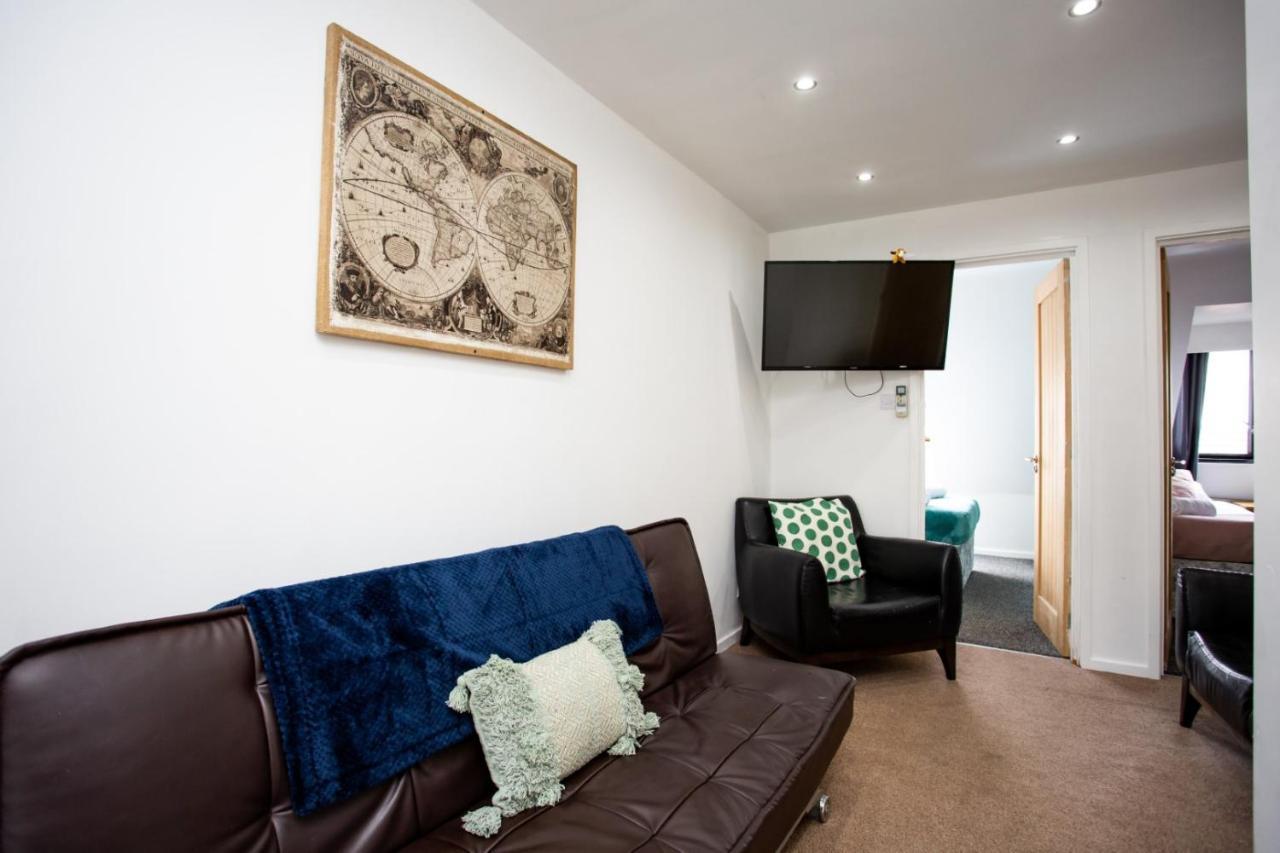 Portland Apartments 188 By #Shortstaysaway Jesmond Esterno foto