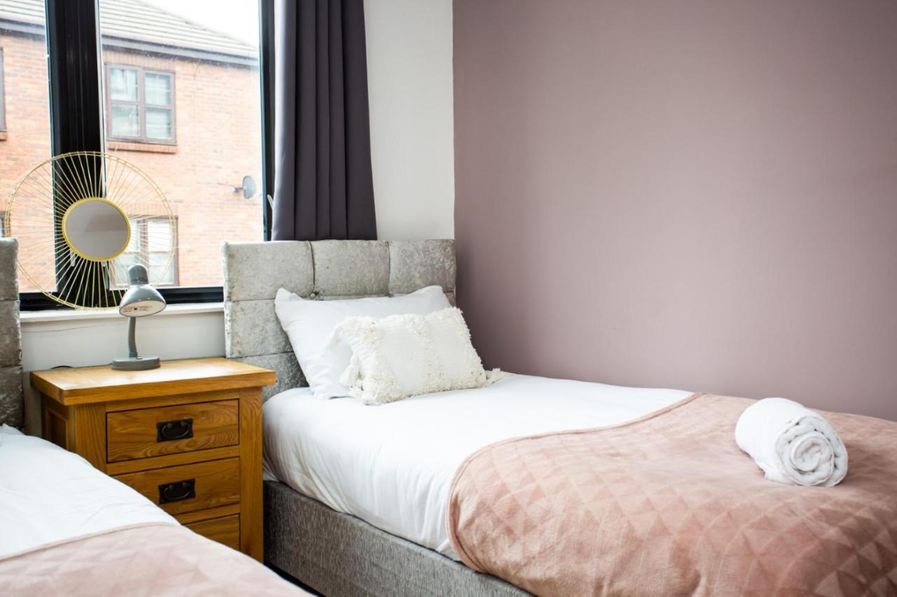 Portland Apartments 188 By #Shortstaysaway Jesmond Esterno foto