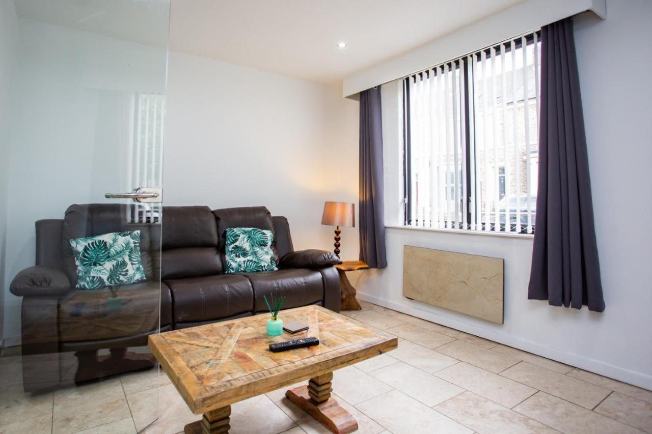 Portland Apartments 188 By #Shortstaysaway Jesmond Esterno foto