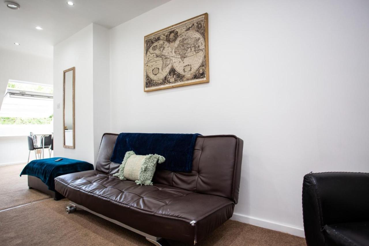 Portland Apartments 188 By #Shortstaysaway Jesmond Esterno foto