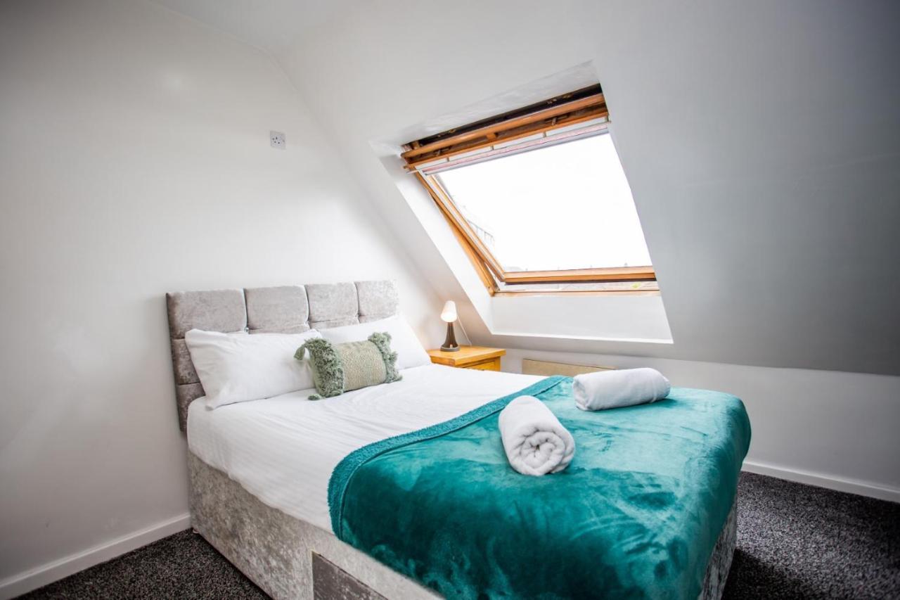 Portland Apartments 188 By #Shortstaysaway Jesmond Esterno foto