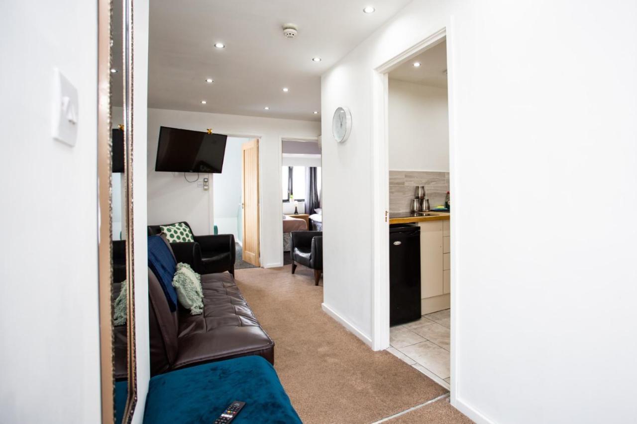 Portland Apartments 188 By #Shortstaysaway Jesmond Esterno foto